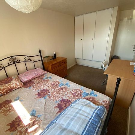 Two-Bedroom Flat Close To Uni & Shopping Center With Free Parking Coventry Exteriér fotografie